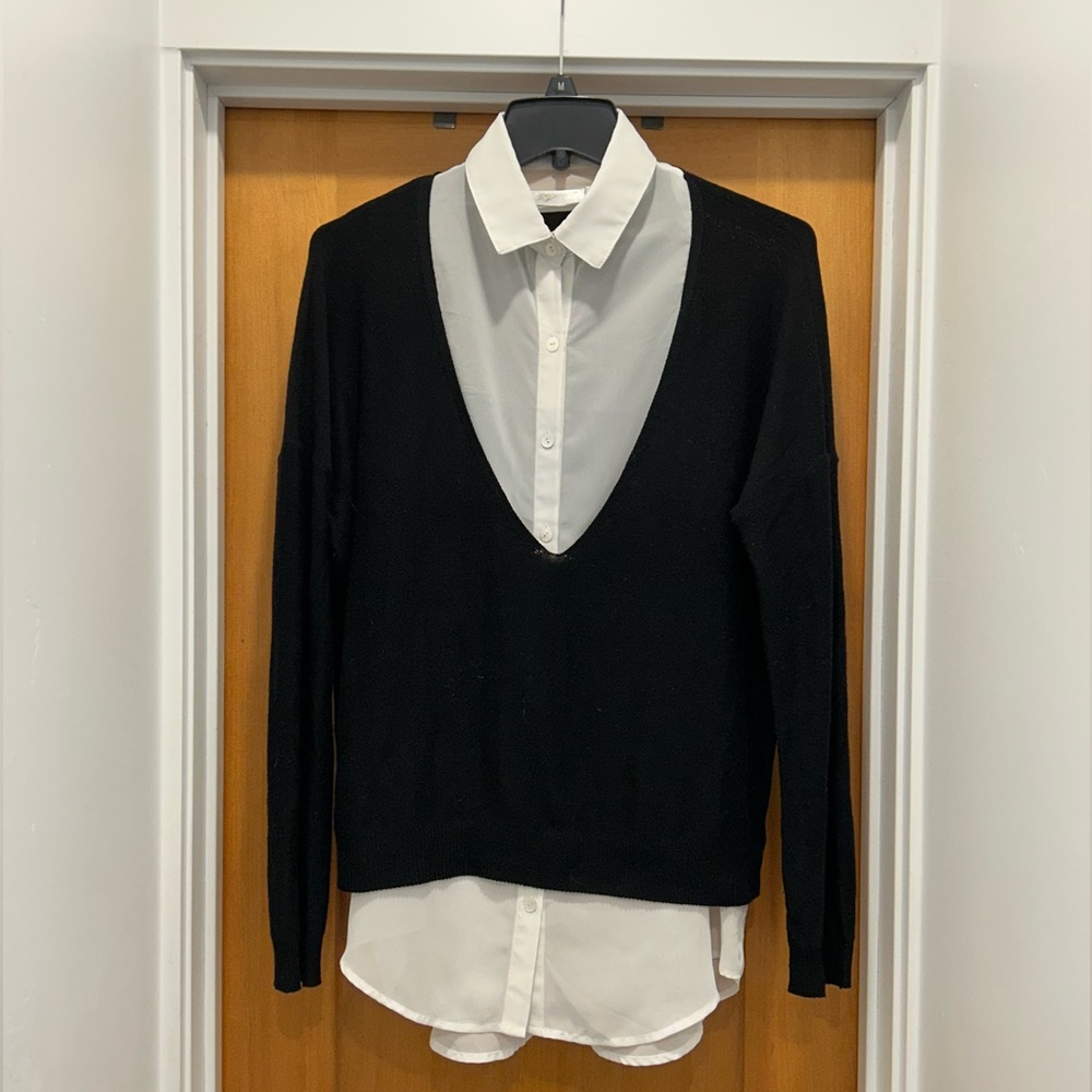 RD Style Black V-Neck Sweater with White Layer